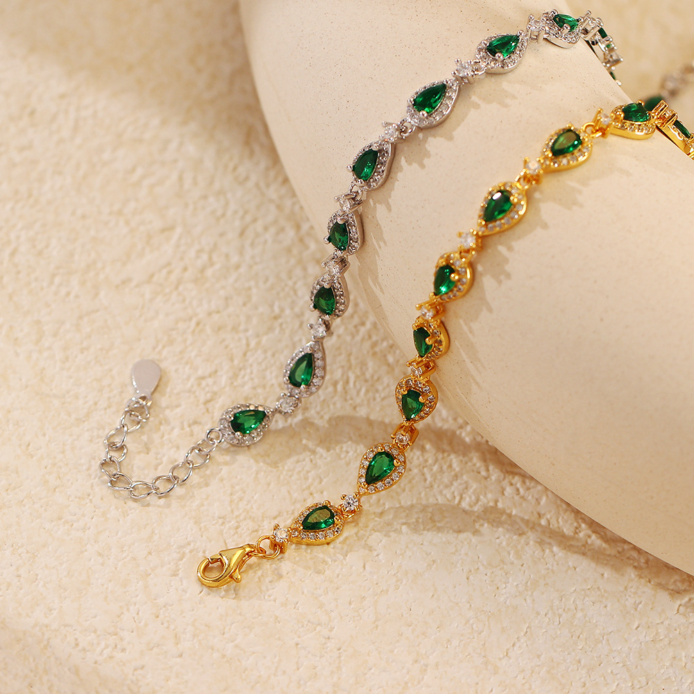 European Light Luxury Emerald Diamond Bracelet S925 Silver Full Diamond Retro Luxurious High-End Jewelry for Women - Image 6