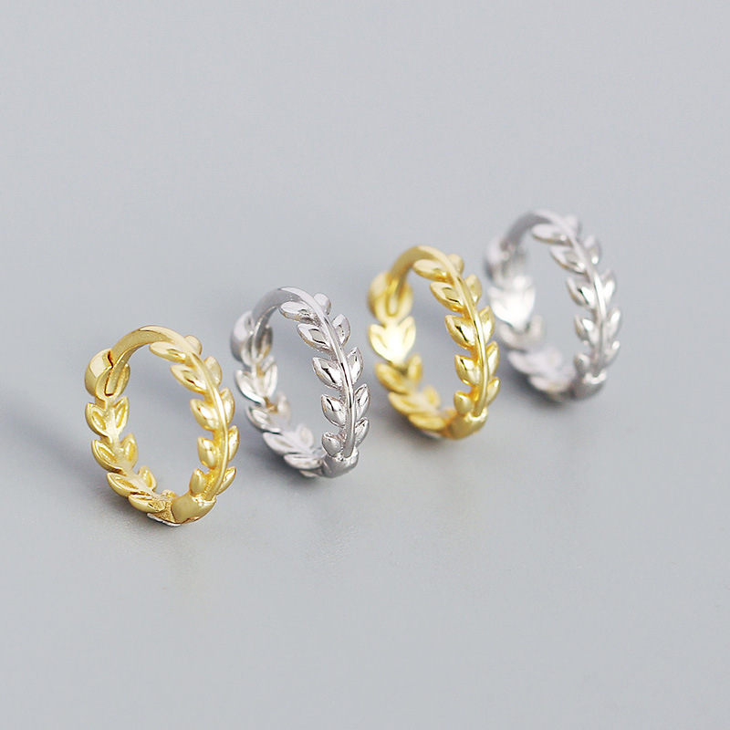 S925 Silver Leaf Ear Cuffs Minimalist Smooth Leaf Ear Cuffs Cool Style Silver Jewelry - Image 2