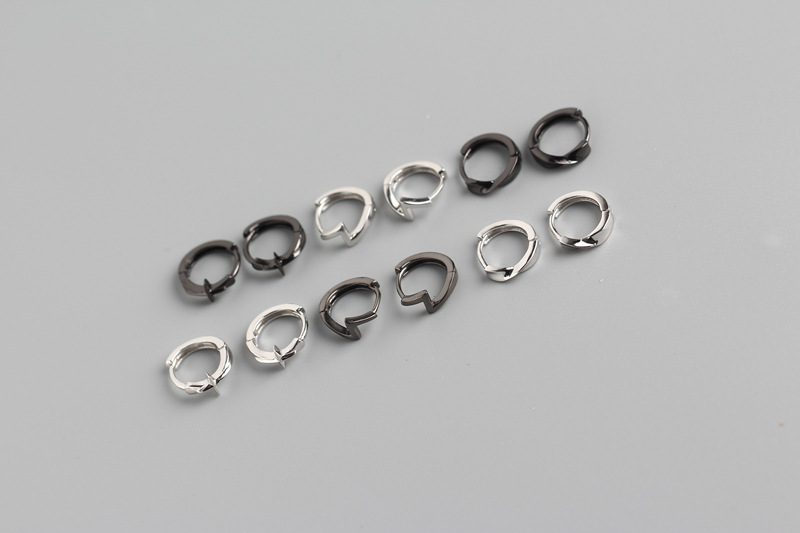 S925 Silver Diamond-Set Lightning Bolt Stud Earrings Petite Layered Cold Style Student Earrings - Image 3