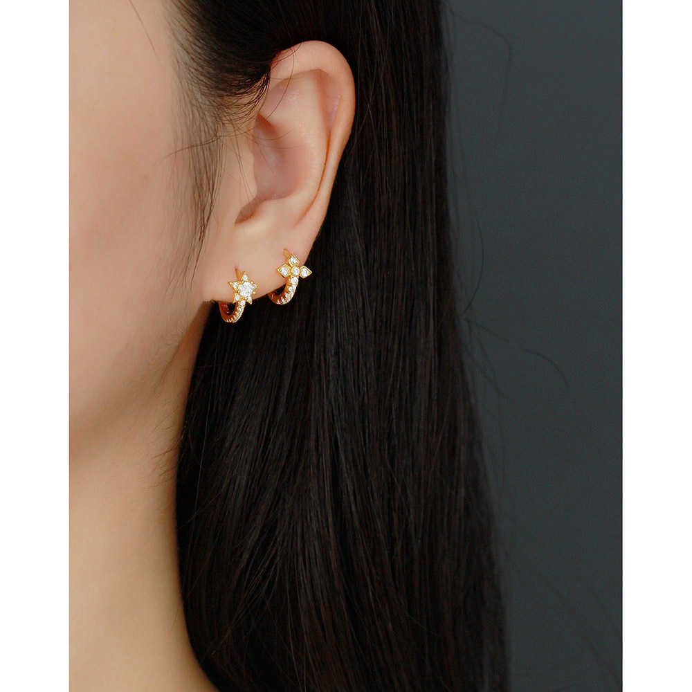 Korean S925 Silver INS Cross Earrings Diamond-Set Light Luxury Ear Cuffs Stud Earrings for Women - Image 12