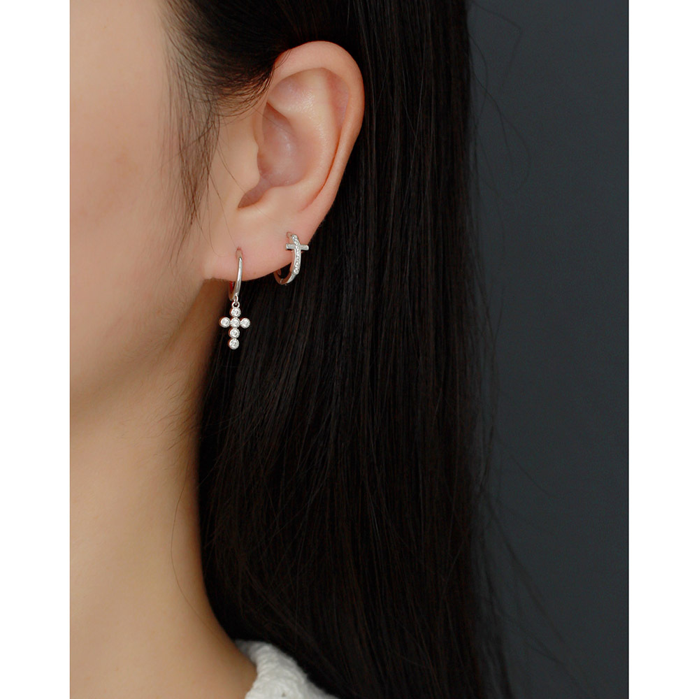 European Light Luxury S925 Silver Mini Cross Earrings Diamond-Set Hoop Ear Cuffs Silver Earrings for Women - Image 9
