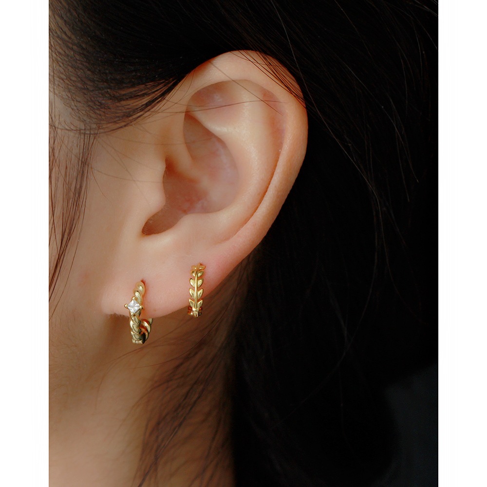 S925 Silver Leaf Ear Cuffs Minimalist Smooth Leaf Ear Cuffs Cool Style Silver Jewelry - Image 11