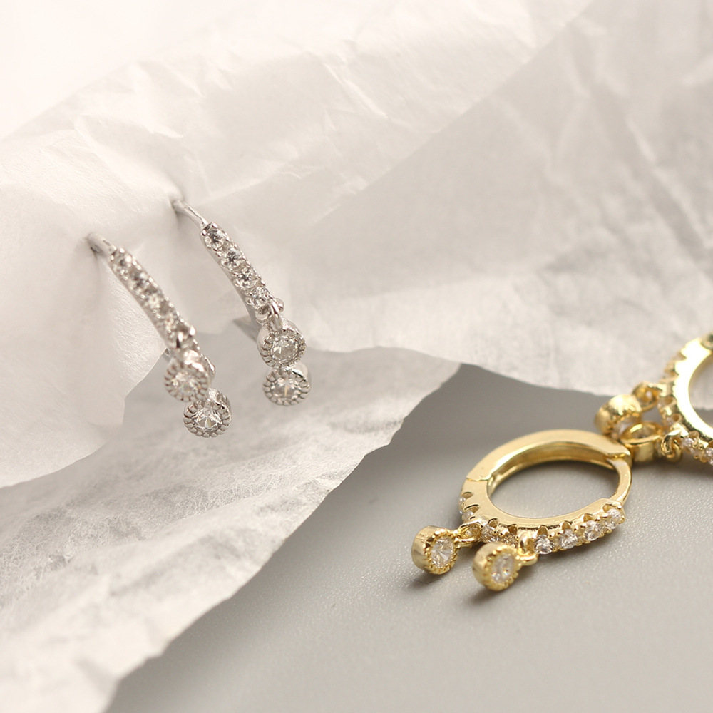 European Trendy Diamond-Set Silver Ear Cuffs S925 Silver Teardrop Versatile Earrings Jewelry - Image 4