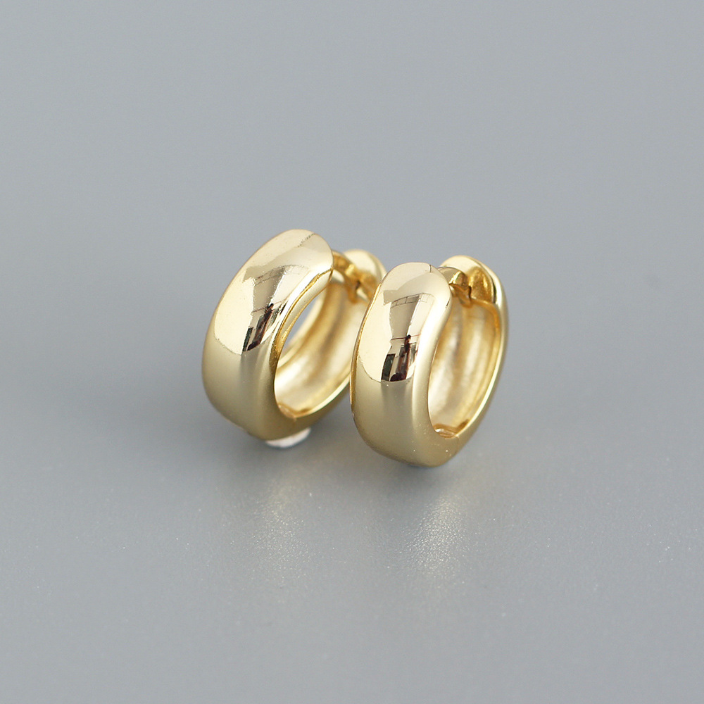 European S925 Silver INS Minimalist Polished Round Ear Cuffs Versatile Heavy Texture Hoop Earrings Jewelry - Image 5