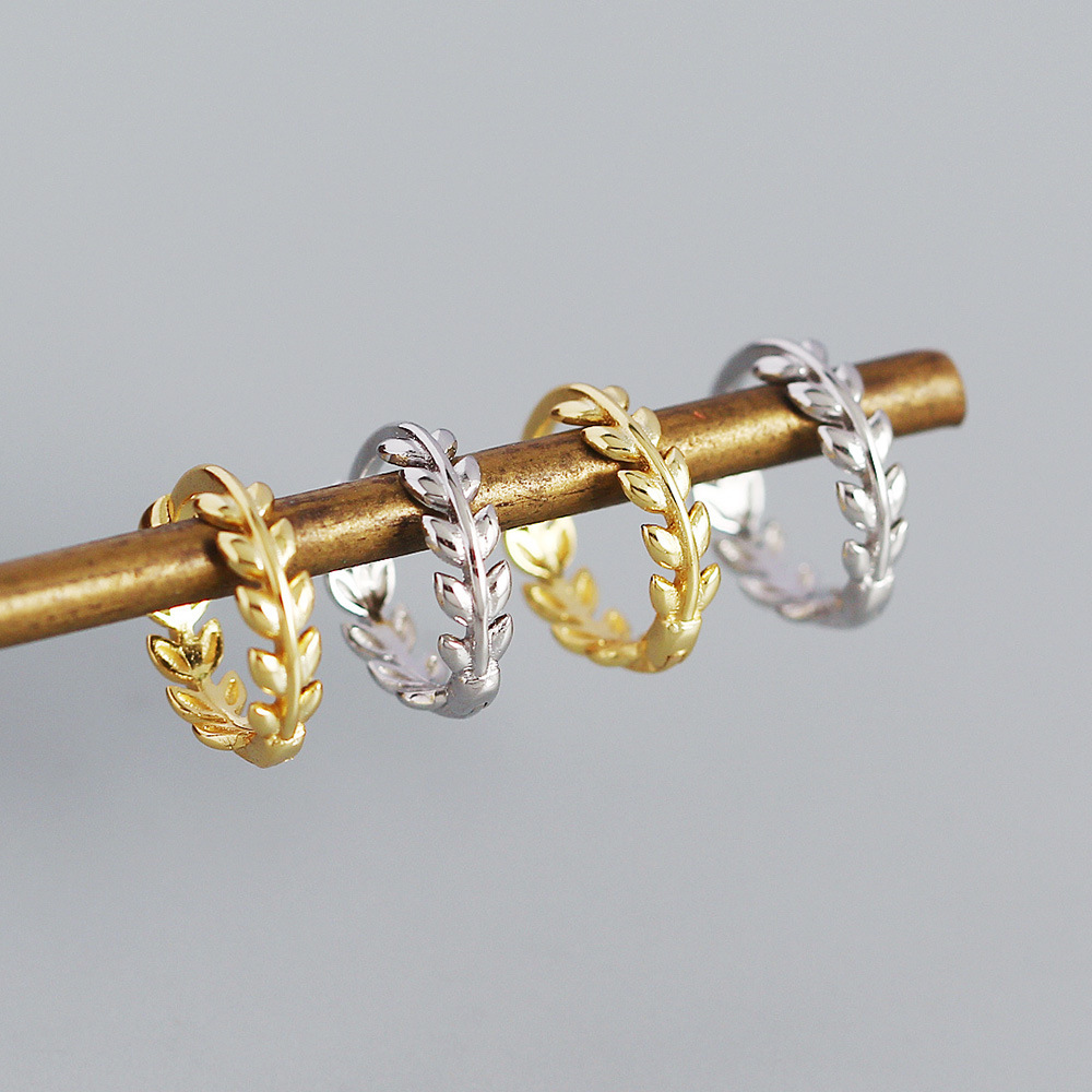S925 Silver Leaf Ear Cuffs Minimalist Smooth Leaf Ear Cuffs Cool Style Silver Jewelry - Image 5