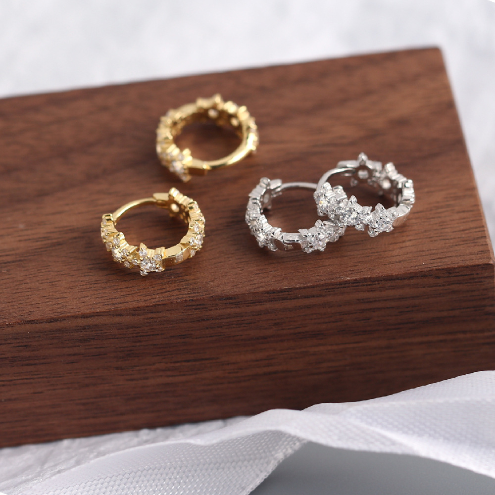 European Light Luxury S925 Silver Double-Sided Star Stud Earrings Five-Pointed Star Full Diamond Luxury Hoop Ear Cuffs - Image 7