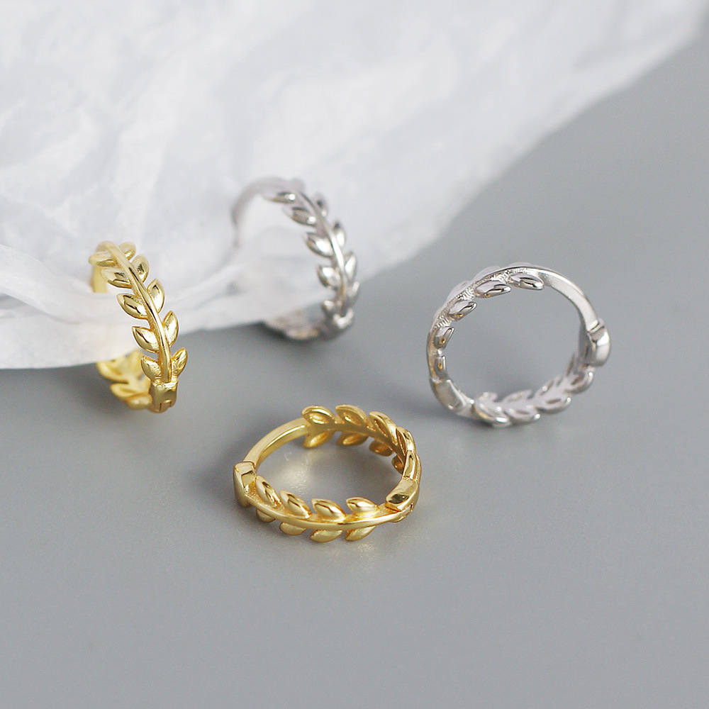 S925 Silver Leaf Ear Cuffs Minimalist Smooth Leaf Ear Cuffs Cool Style Silver Jewelry - Image 6