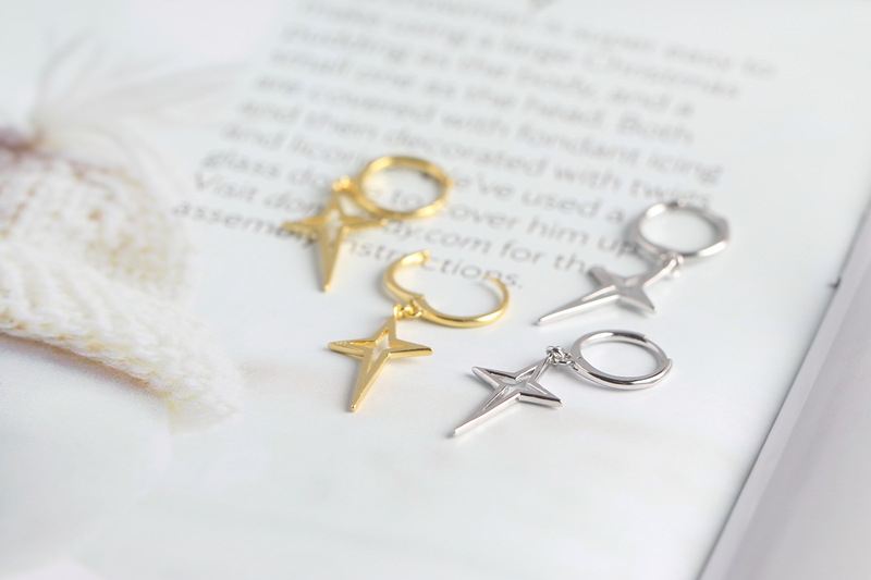 Unique S925 Silver Oval-Shaped Ear Cuffs Design Cold Metallic Style Minimalist Earrings Two-Way Wear - Image 7