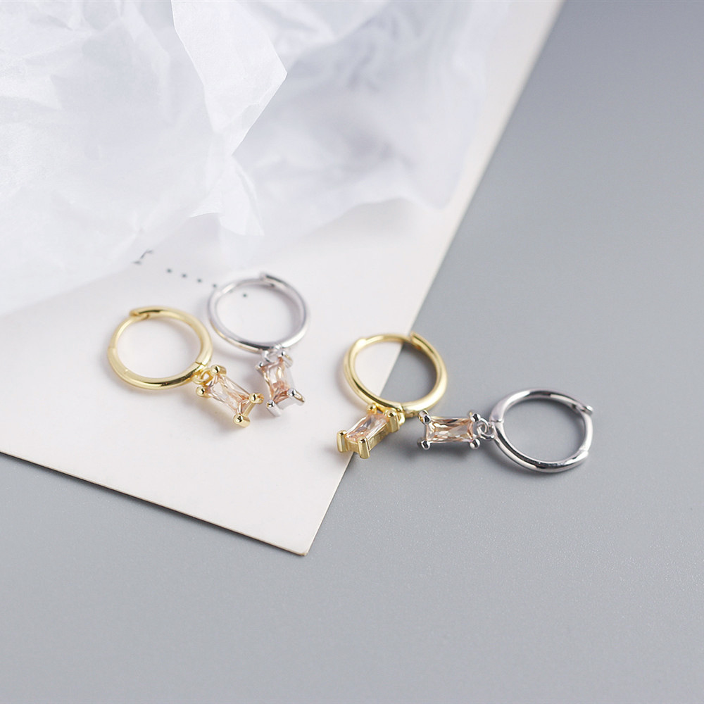 European Trendy Punk Ear Cuffs S925 Silver Round Bead Rivet Earrings Street Style Ear Cuffs - Image 10