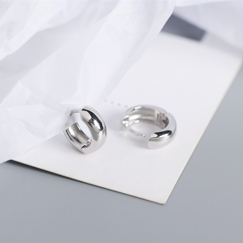 European S925 Silver INS Minimalist Polished Round Ear Cuffs Versatile Heavy Texture Hoop Earrings Jewelry - Image 14