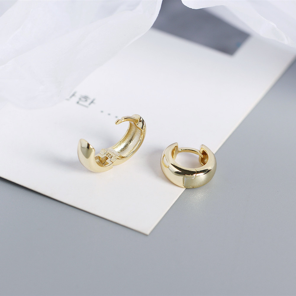 European S925 Silver INS Minimalist Polished Round Ear Cuffs Versatile Heavy Texture Hoop Earrings Jewelry - Image 15