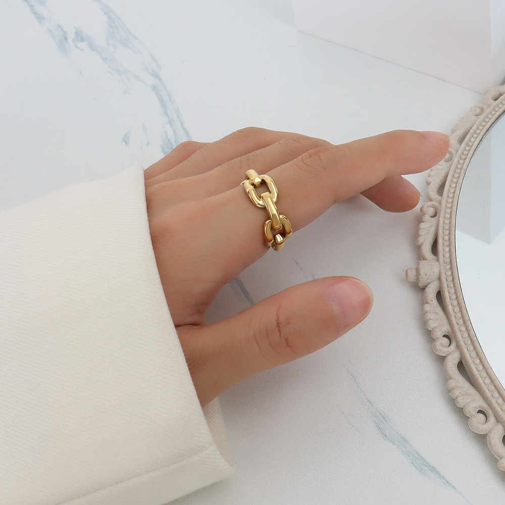 French Ins Small Square Ring with Cold Minimalist Luxury Chain Design for Women Adjustable Finger Ring - Image 6