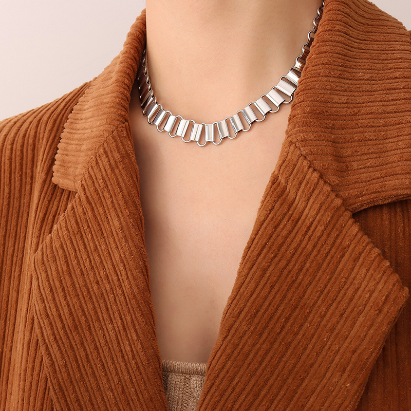 European Ins Cold Minimalist Hollow Geometric Ring Necklace Bracelet Set Titanium Steel 18K PVD Gold Plated Jewelry - Image 3