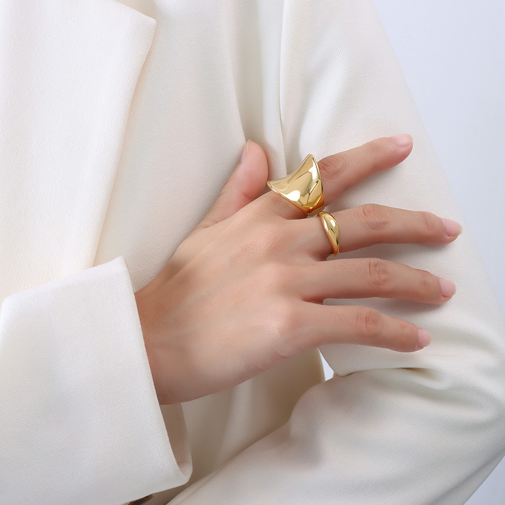 Hot Selling Popular Ins Style Unique Shaped Ring with Titanium Steel 18K PVD Gold Plated Jewelry Wholesale - Image 3