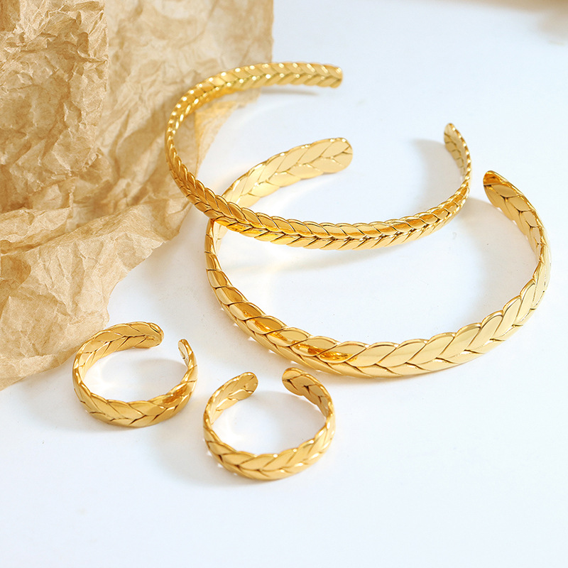 European Fade-Resistant Open Wheat Bracelet Ring Set with Titanium Steel Gold Plated Jewelry Z192150 - Image 2