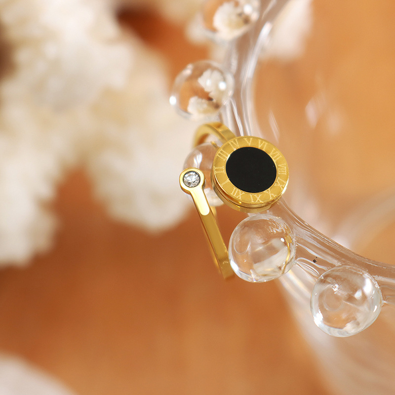 European Simple Small Design Fashion Open Ring with Gold Plating Zircon Inlay and Acrylic Titanium Steel Jewelry - Image 2
