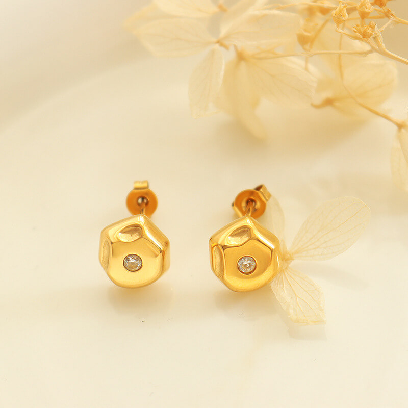 European Magazine Style Irregular Round Zircon Earrings 18K Gold PVD Plated Stainless Steel INS Minimalist Design - Image 6