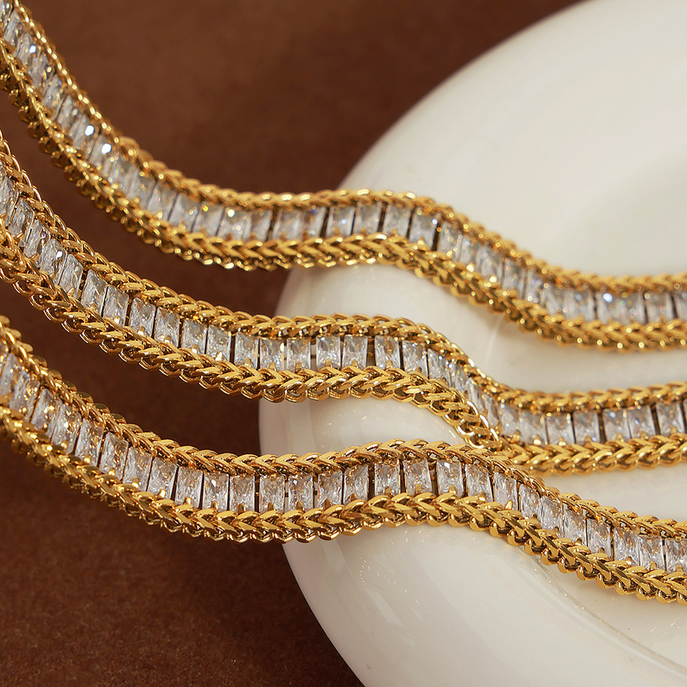 European Luxe Fashion Titanium Steel Gold Plated Geometric Zircon Bracelet Jewelry Wholesale - Image 2