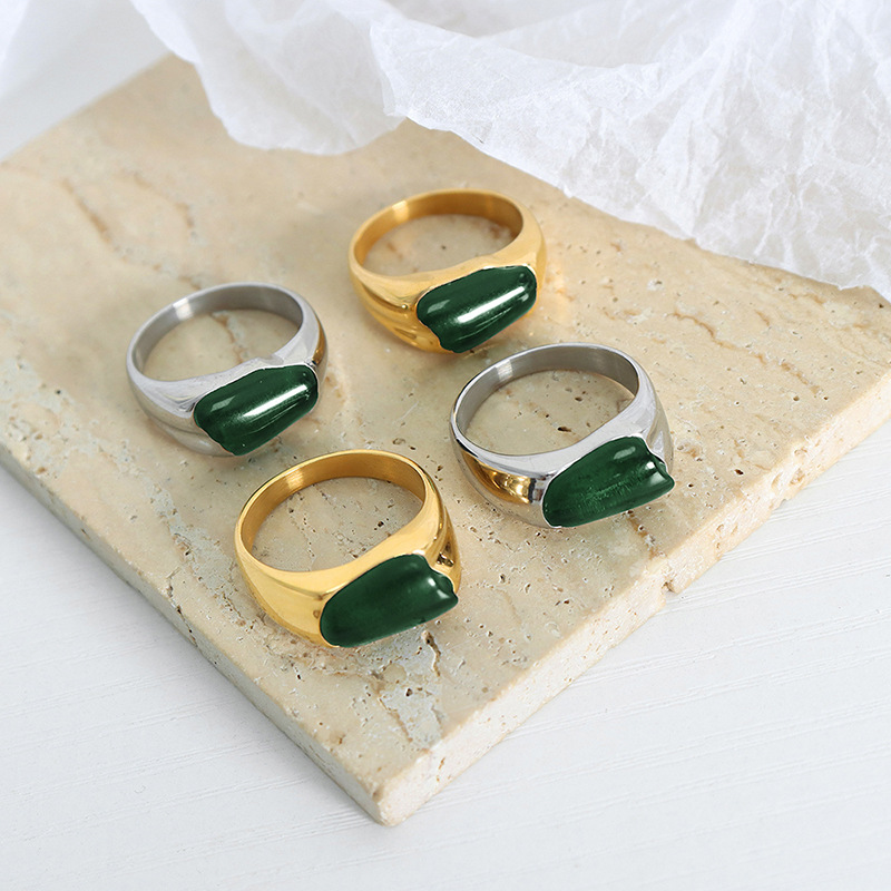 French New Retro Luxury Small Designer Irregular Stainless Steel Ring Minimalist Unique Jewelry for Women - Image 2