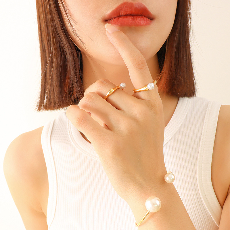 French New Style Vintage Fashion Faux Pearl Open Ring with Titanium Steel Gold Plated Finger Jewelry - Image 3