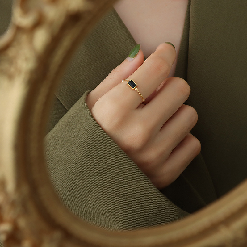 European Inspired Fashion Finger Chain Ring with Zircon Inlay Adjustable Titanium Steel Creative Trendy Metal Jewelry - Image 4
