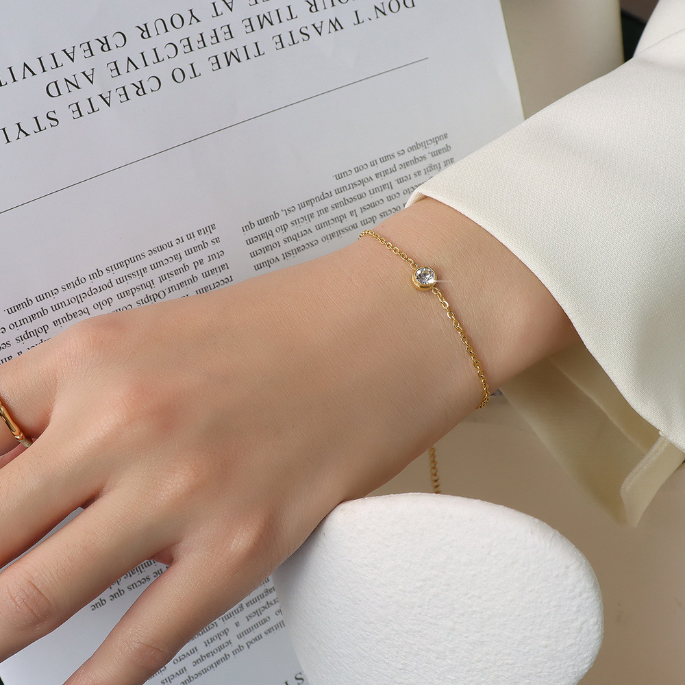 Minimalist Zircon Inlaid Single-Zircon Bracelet 18K PVD Gold Plated Titanium Steel Jewelry for Women Wholesale - Image 2