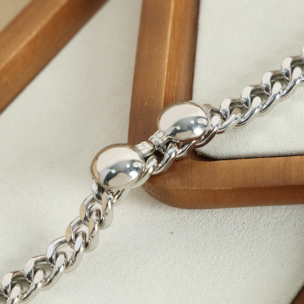 Luxe Simple Eco-Friendly Titanium Steel Bracelet 18K PVD Gold Plated Jewelry for Women - Image 3