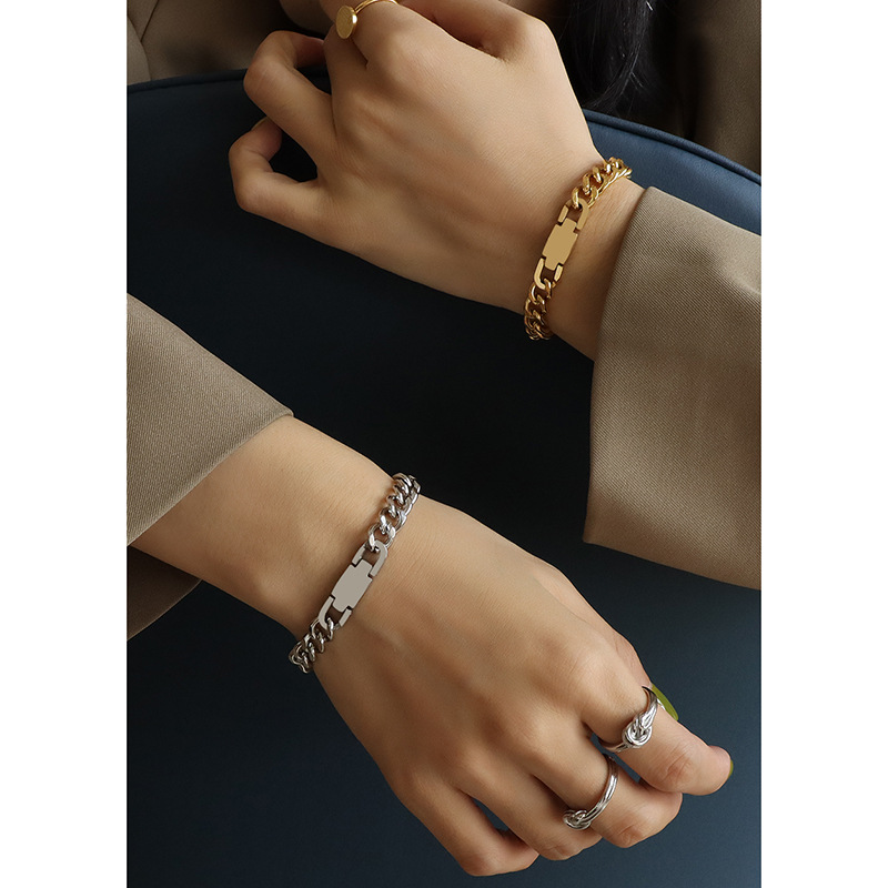 Hip-Hop European Exaggerated Heavy U-Clasp Handmade Titanium Steel 18K PVD Gold Plated Geometric Bracelet - Image 3