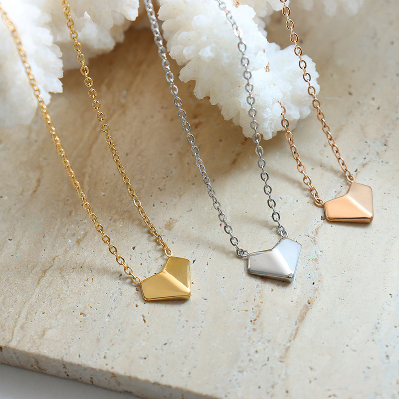 Folded Heart Pendant Necklace Handmade Choker Chain 18K PVD Gold Plated Jewelry for Women - Image 3