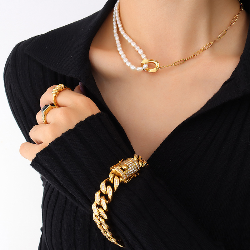European Simple Freshwater Pearl Splicing Necklace 18K PVD Gold Plated Cold Minimalist Style Non-Fading Necklace - Image 3