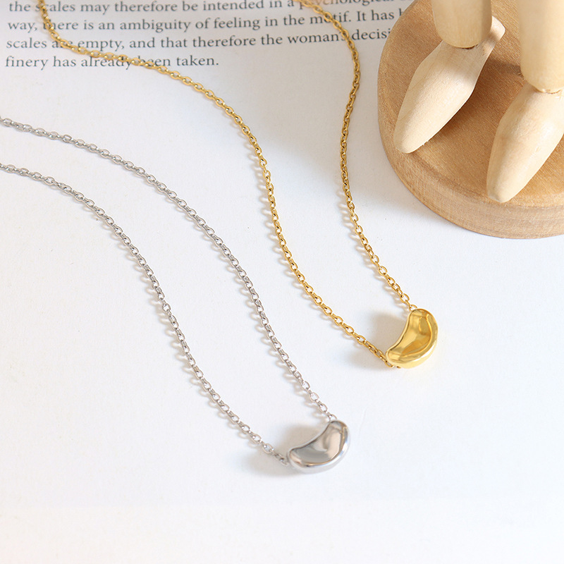 European Ins Lucky Gold Bean Choker Necklace 18K PVD Gold Plated Titanium Steel Non-Fading Hypoallergenic Jewelry - Image 3