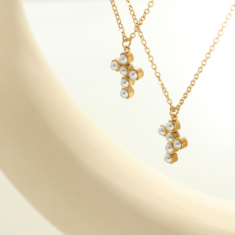 French Imitation Pearl Cross Pendant Necklace Fashionable Versatile Choker Jewelry Wholesale - Image 3