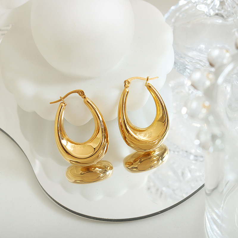 New U-shaped earrings titanium steel 18k PVD gold plated cross-border hot-selling European fashion jewelry - Image 3