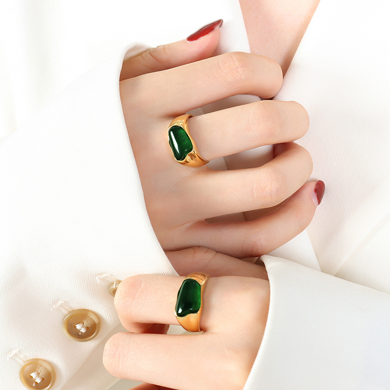 French New Retro Luxury Small Designer Irregular Stainless Steel Ring Minimalist Unique Jewelry for Women - Image 4