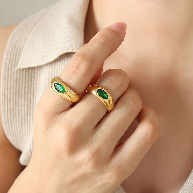 New Luxury Retro New Chinese Style Personalized Non-Fading Emerald Zircon Inlaid Titanium Steel Ring Jewelry for Women - Image 5