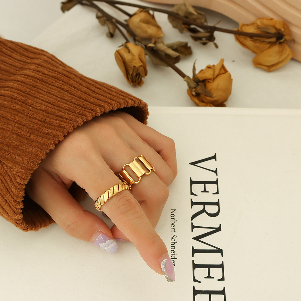 French Inspired Minimalist Geometric Solid Circle Ring with Titanium Steel 18K PVD Gold Plating Retro Hand Jewelry - Image 6