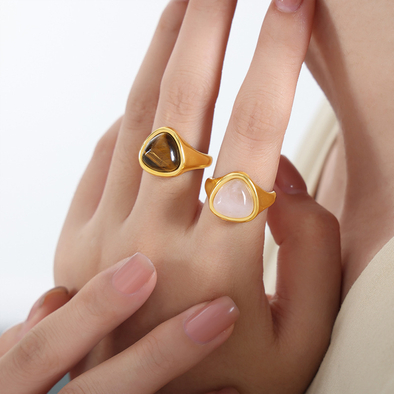 European Hot Selling Natural Rose Quartz and Tiger Eye Stone Vintage Luxury Elegant Couple Rings Titanium Steel - Image 4