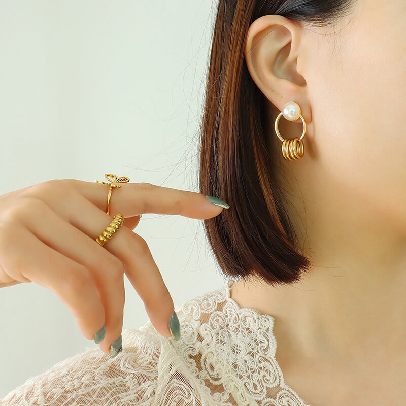 European retro double hoop pearl drop earrings titanium steel 18k PVD gold plated lightweight earrings wholesale - Image 4