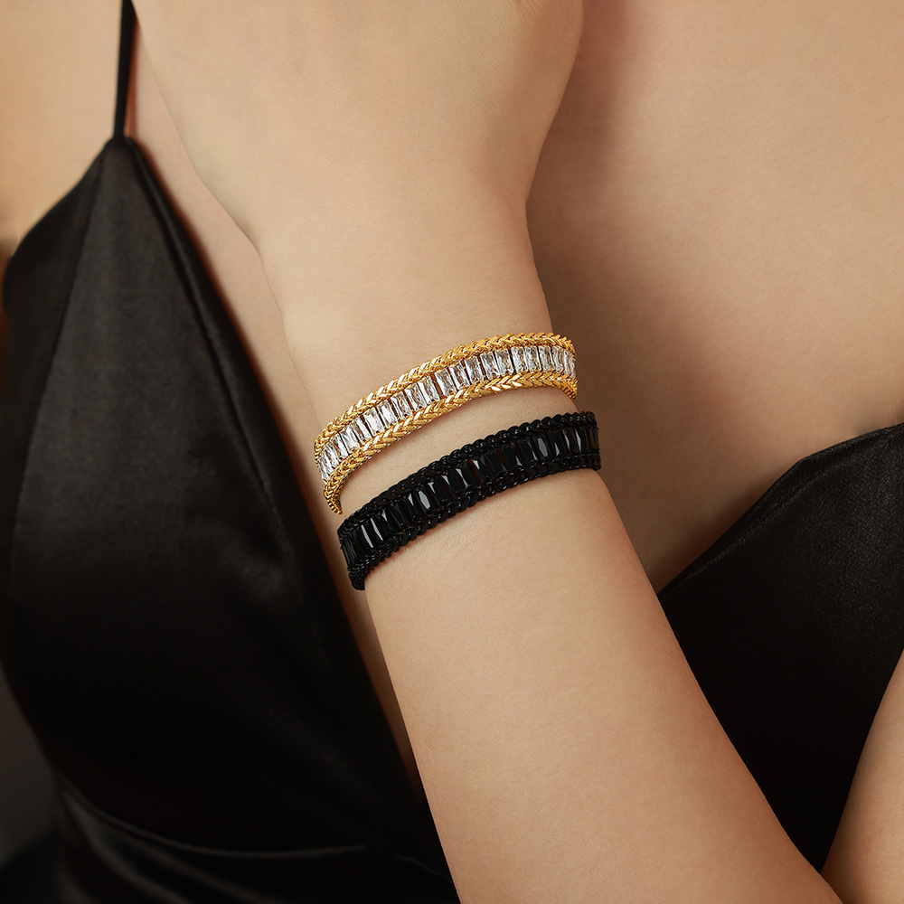 European Luxe Fashion Titanium Steel Gold Plated Geometric Zircon Bracelet Jewelry Wholesale - Image 4