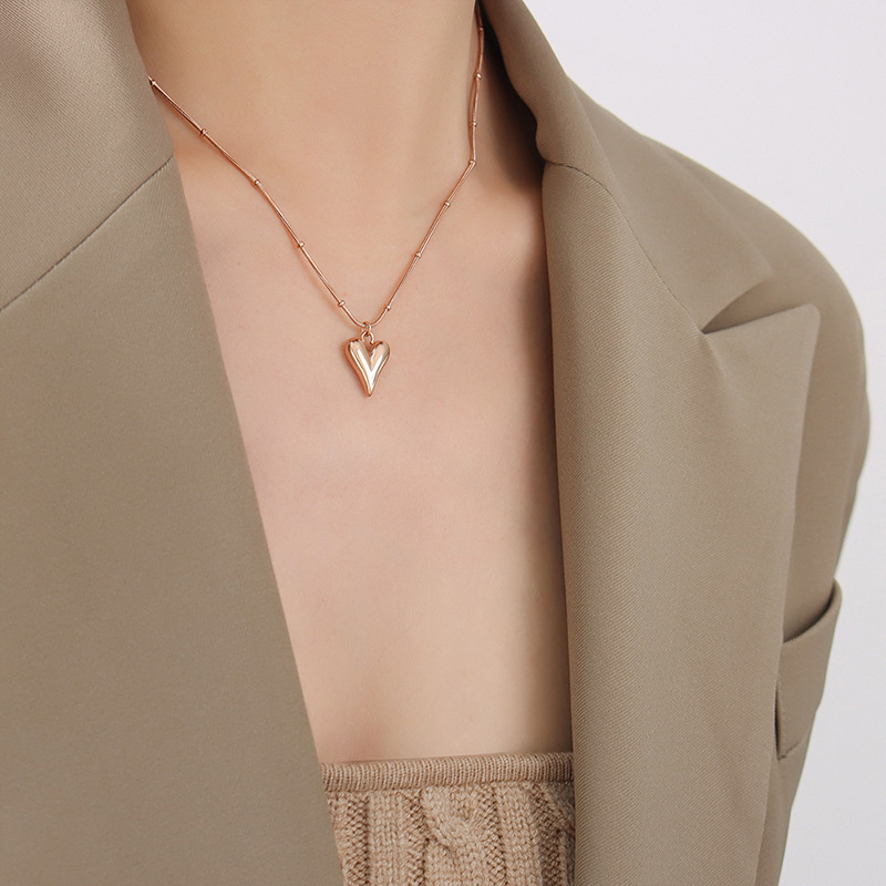 French Ins Trendy Minimalist Heart Necklace 18K PVD Gold Plated Stainless Steel Neck Chain - Image 5