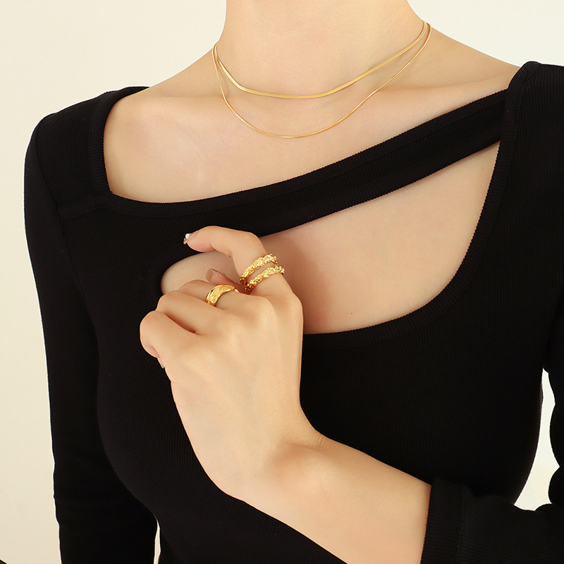 Minimalist Ins Style Double Layer Blade Snake Chain Necklace 18K PVD Gold Plated Choker Necklace for Women - Image 3