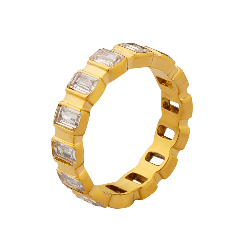 Hot Selling TikTok Trend Personalized Full CZ Zircon Inlaid Ring with Titanium Steel Gold Plated Finger Ring for Women