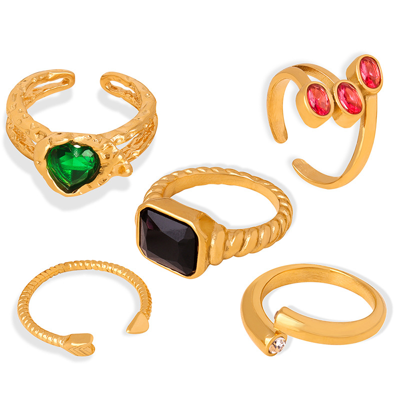 European Small Unique Pattern Geometric Inlaid Design Fashion Titanium Steel Gold Plated Ring for Women