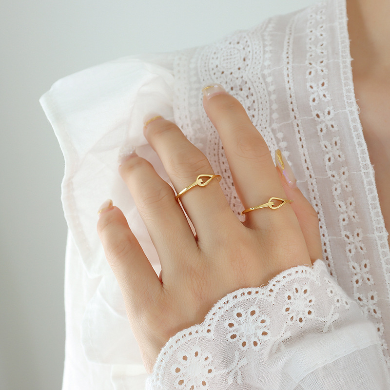 Small Delicate Solid Circle Versatile Hollow Heart Ring with Titanium Steel 18K PVD Gold Plated Friendship Matching Rings - Image 4