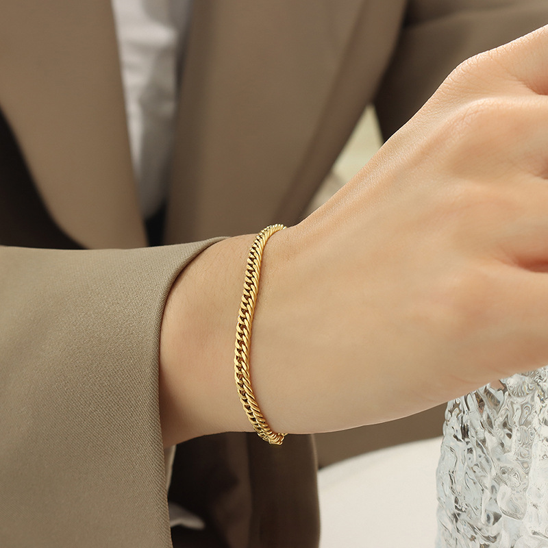 Exaggerated Design Handmade Chain Bracelet 18K PVD Gold Plated Titanium Steel Jewelry Wholesale - Image 5