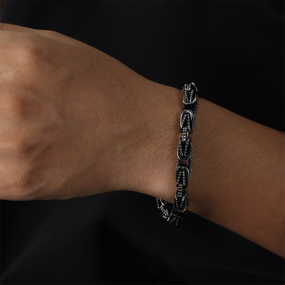 European Style Distressed Vintage Heavy Metal Bracelet 18K PVD Gold Plated Titanium Steel Jewelry - Image 3