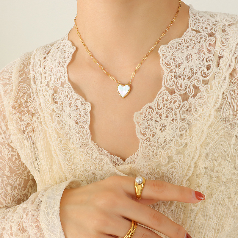Korean Ins Style White Mother-of-Pearl Heart Necklace 18K PVD Gold Plated Choker Necklace - Image 5