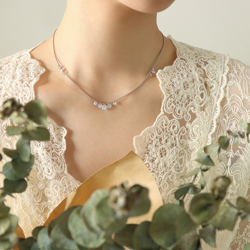 European Ins Minimalist Cold Style Vintage Zircon Pendant Necklace 18K PVD Gold Plated Fashion Choker Necklace for Women - Image 5