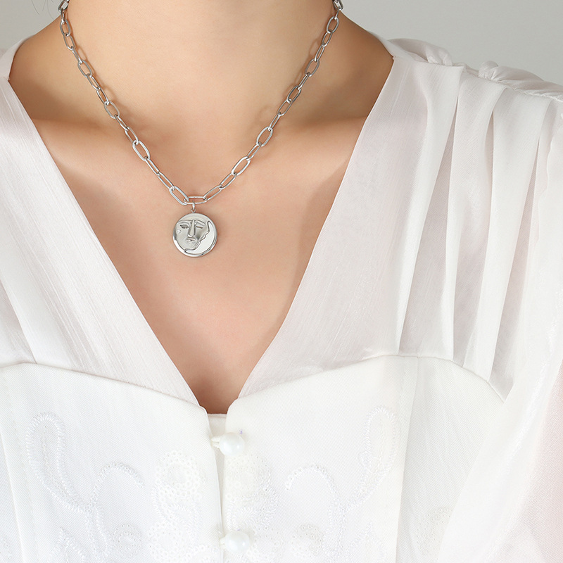 Hot Sale European Ins Unique Design Creative Portrait Half Face Moon Zircon Inlaid White Mother-of-Pearl Necklace - Image 4