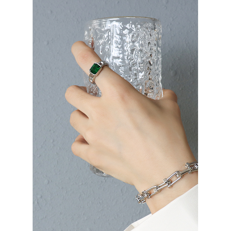 French Inspired Small Chain Black Faceted CZ Ring for Women Open Finger Ring with Titanium Steel 18K PVD Gold Plating - Image 6
